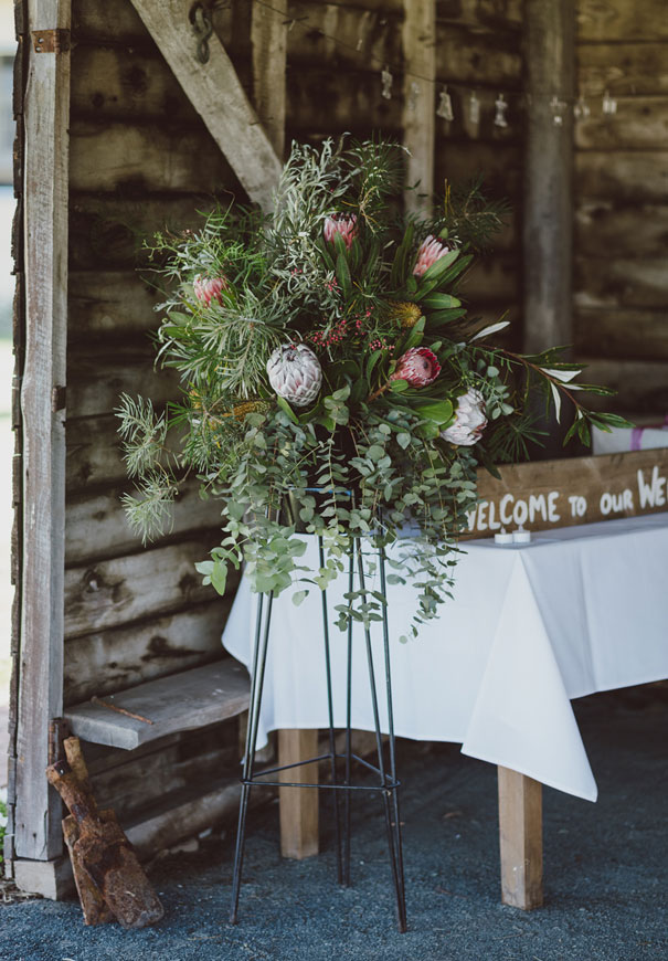 cool-country-barn-wedding-ideas-inspiration6