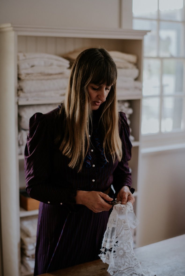 LOST IN PARIS BRIDAL Hello May