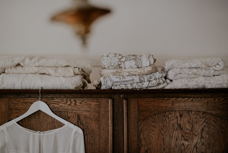 LOST IN PARIS BRIDAL Hello May