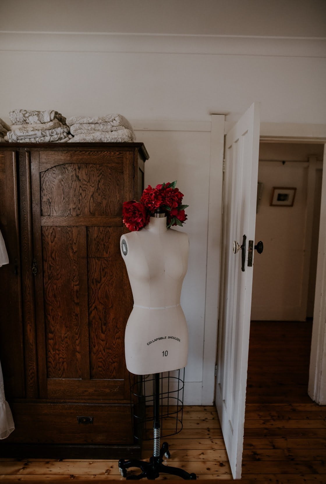 LOST IN PARIS BRIDAL Hello May