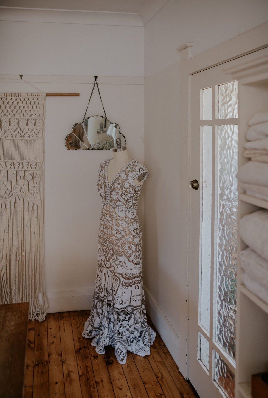 LOST IN PARIS BRIDAL Hello May