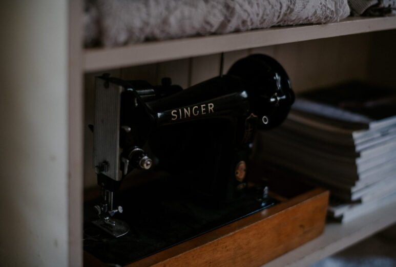 LOST IN PARIS BRIDAL Hello May