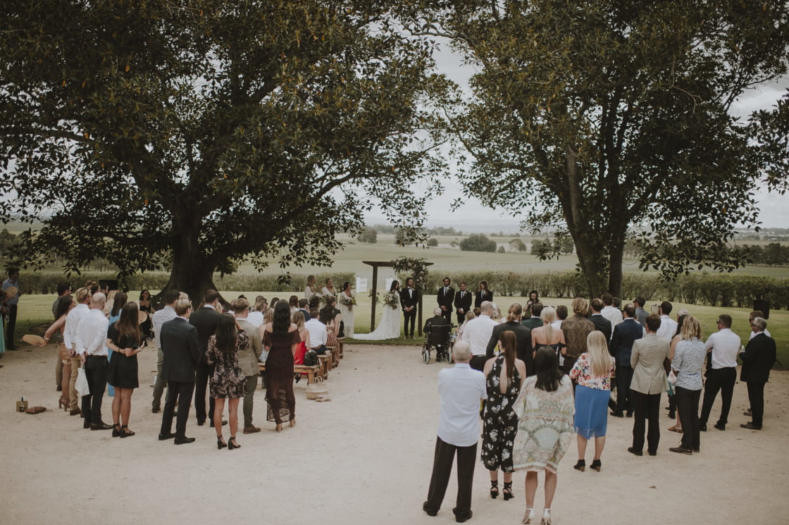 JESS & JAMIE’S HUNTER VALLEY WEDDING – Hello May