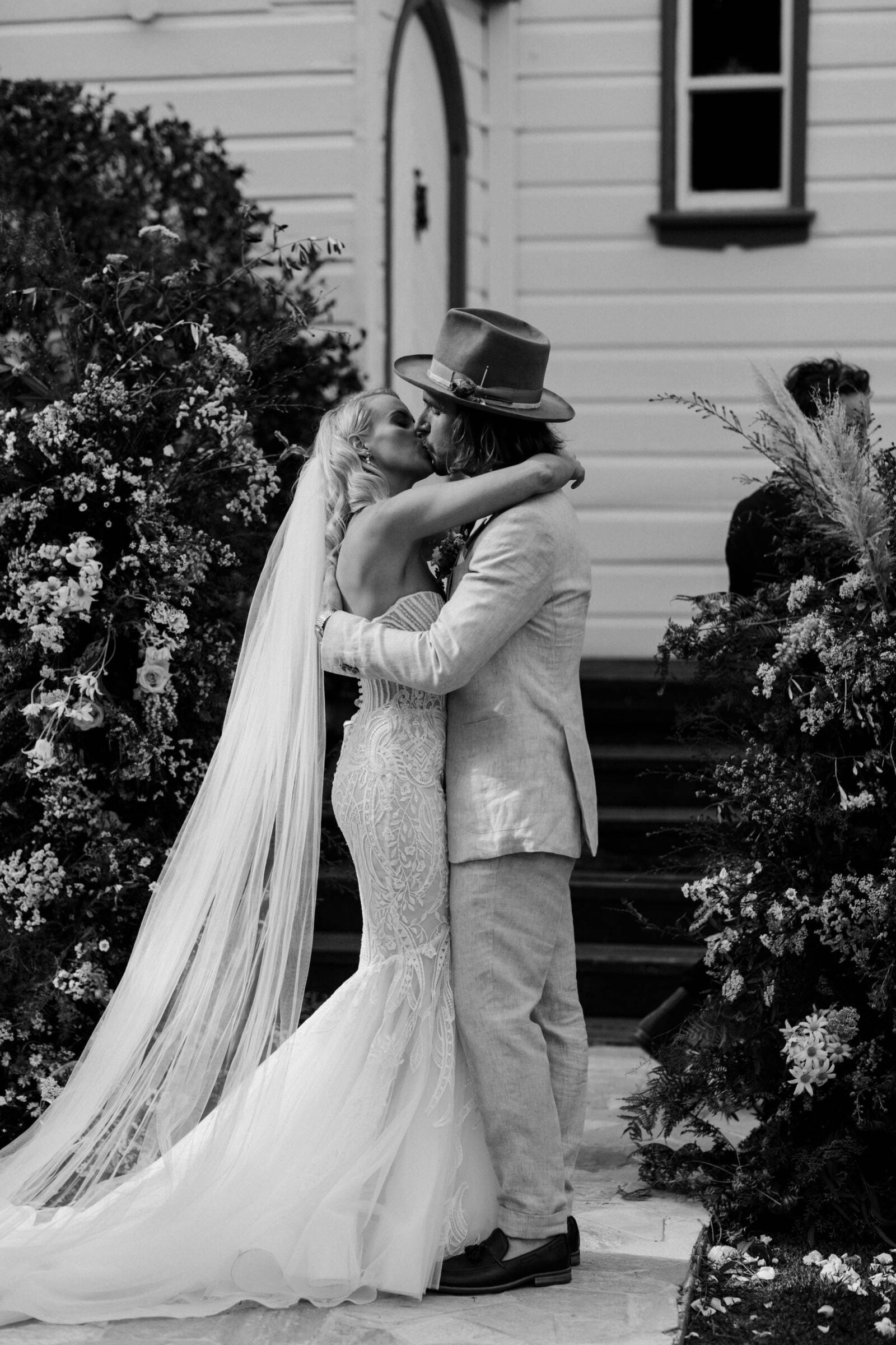 BECKY & JOEL’S HUNTER VALLEY WEDDING – Hello May
