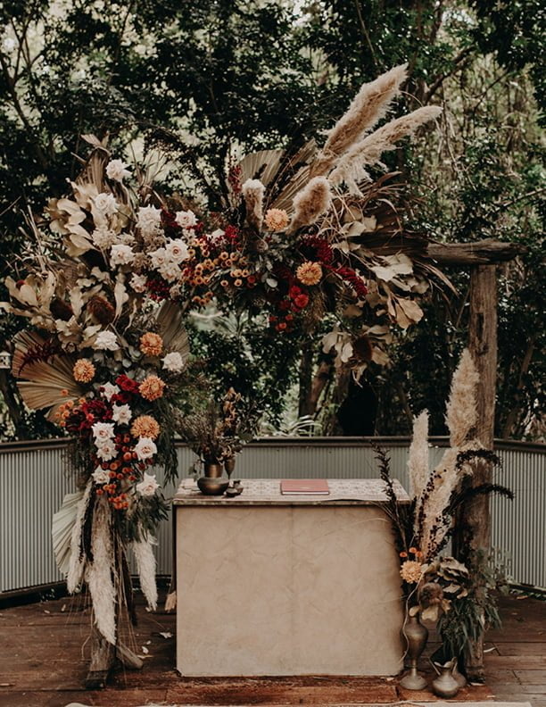 TOP 30 FLORISTS TO FOLLOW ON INSTAGRAM Hello May