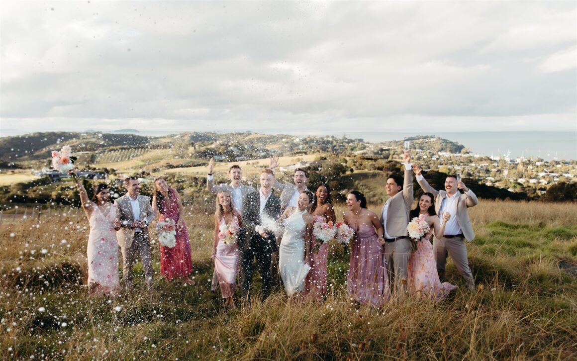 ALE & JORDY’S NEW ZEALAND WEDDING