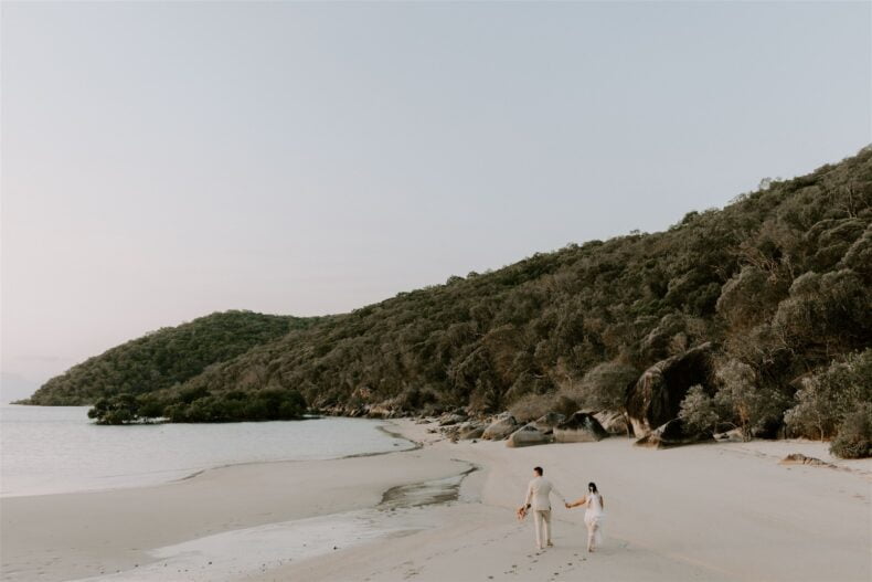 SIMONE & LUKE’S ORPHEUS ISLAND WEDDING