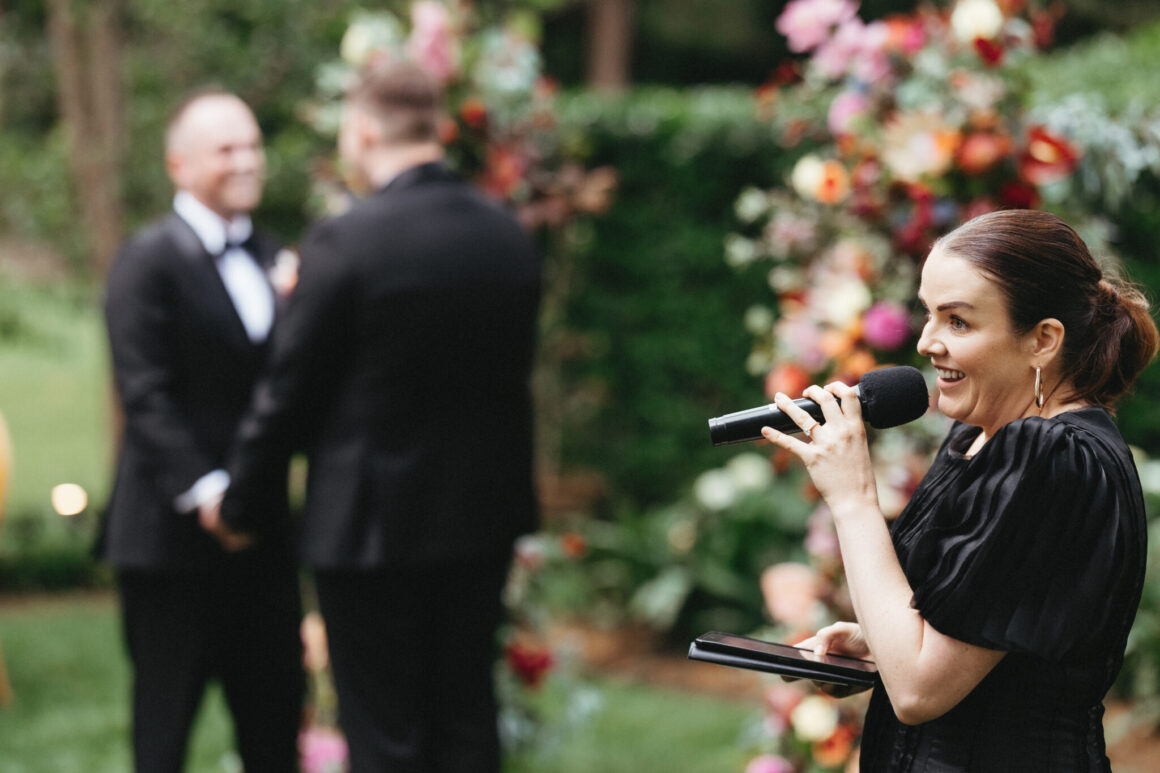 wedding celebrant queensland