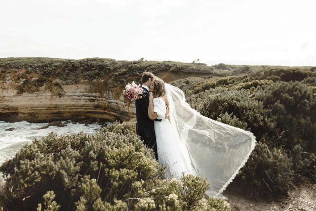 CHELSEA & SAM’S GREAT OCEAN ROAD WEDDING