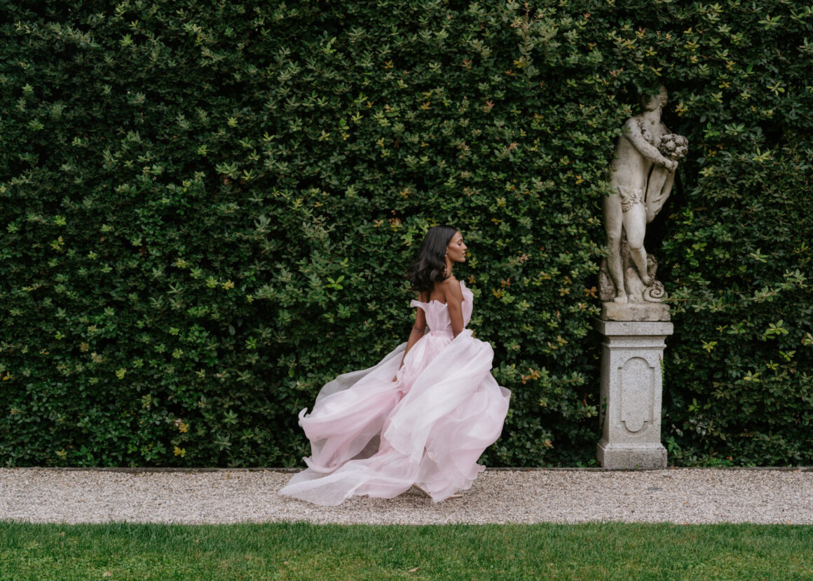 International Wedding Photographer based in Queensland Australia