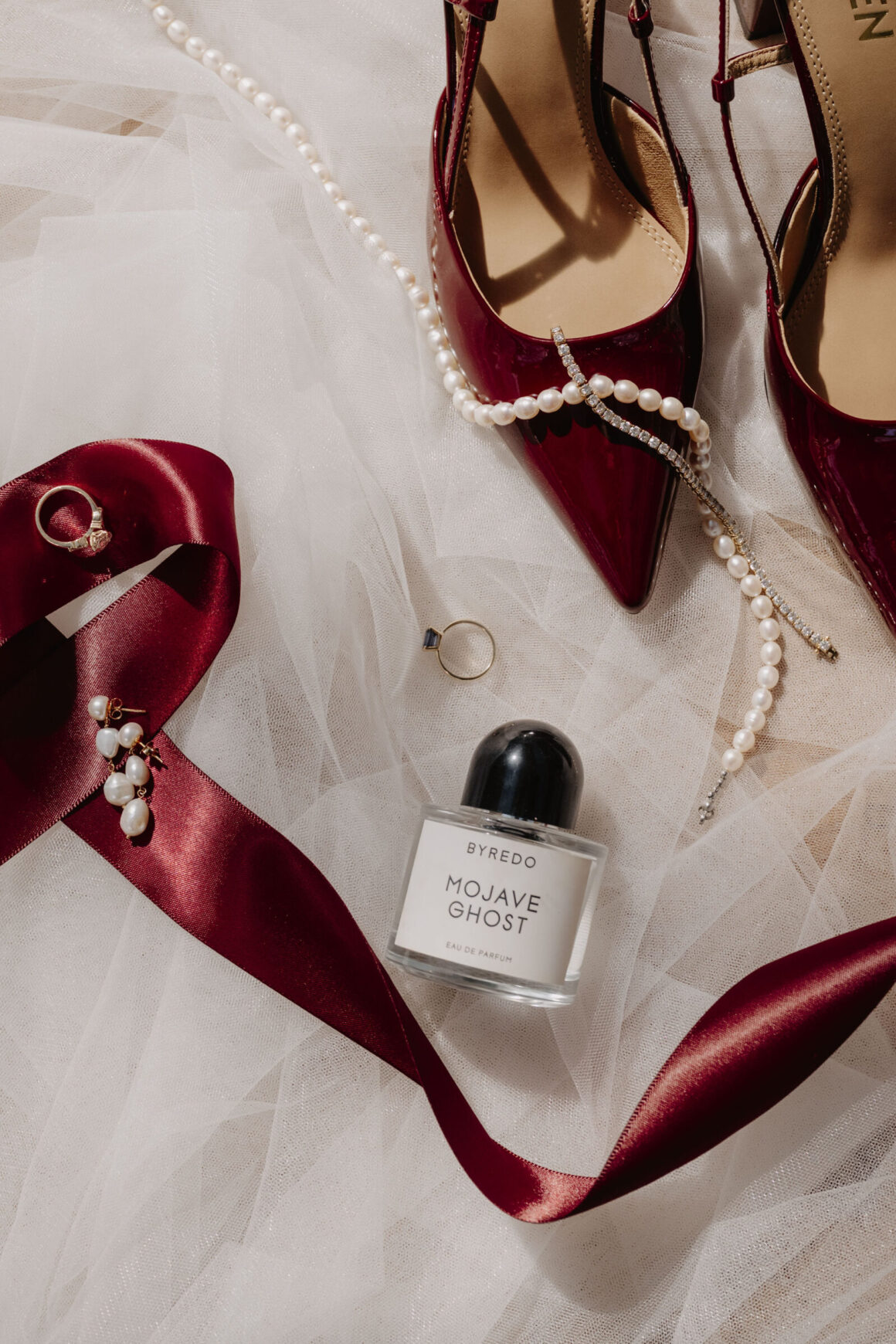 wedding fragrance and accessories