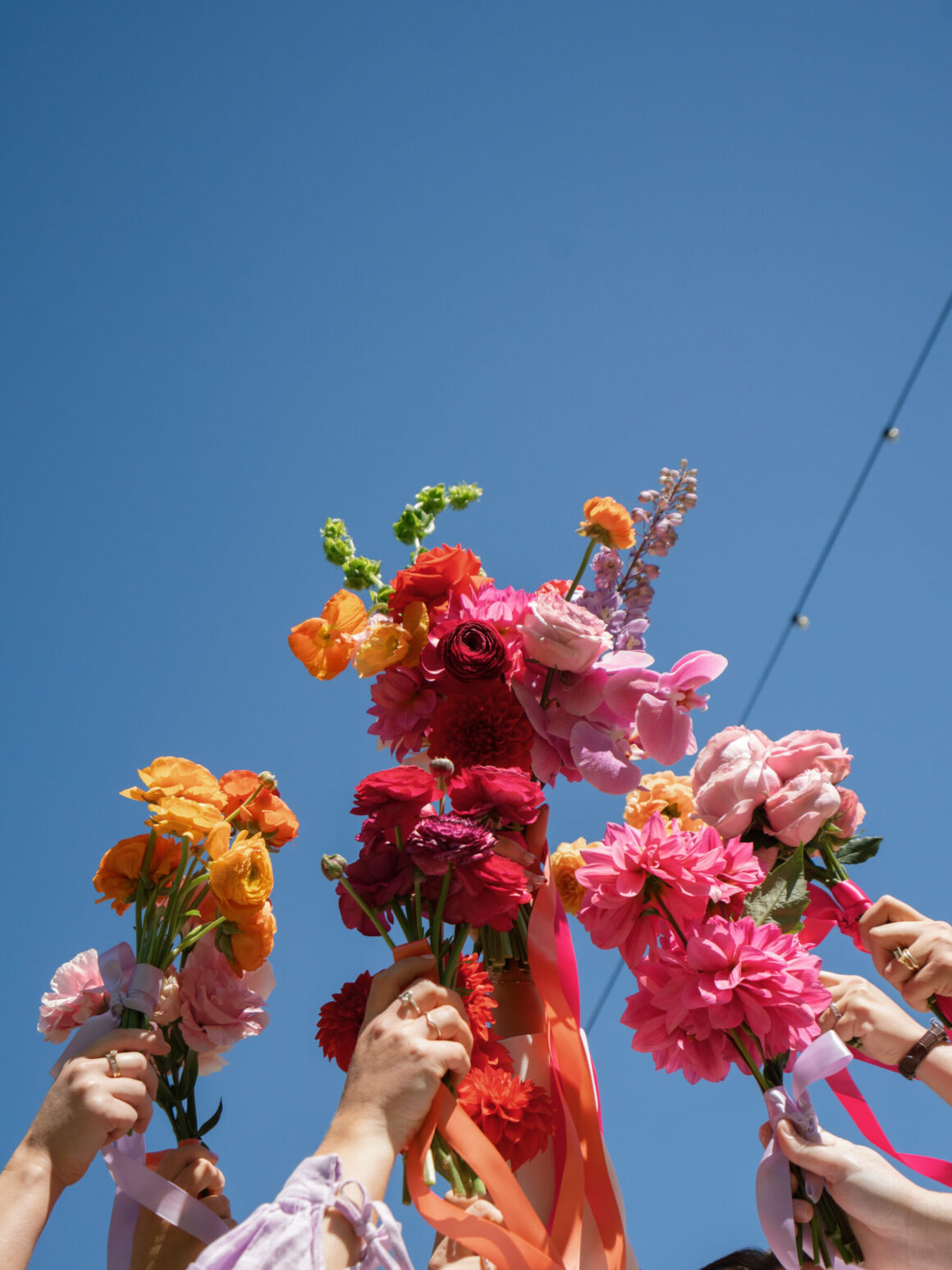 Bridal bouquet inspiration featuring wild textures, statement blooms, and bright colours 