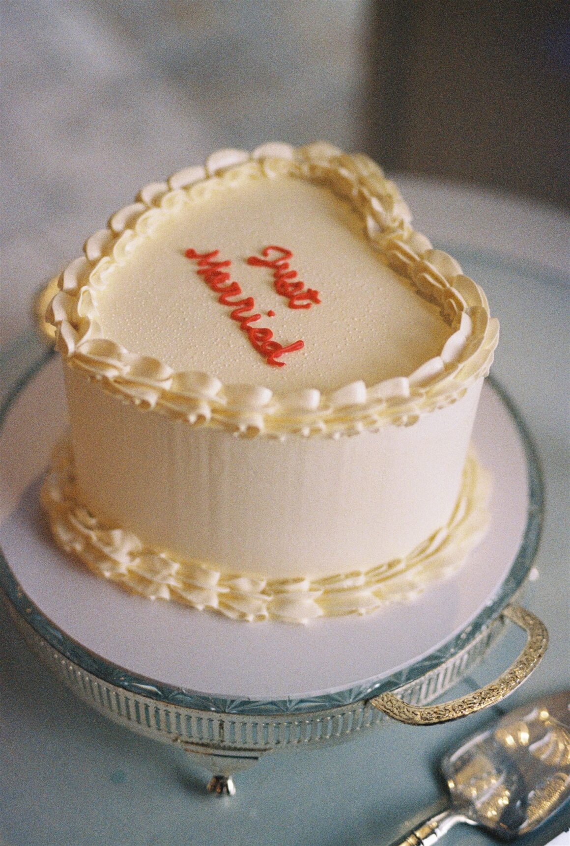 heart-shaped retro Wedding cake